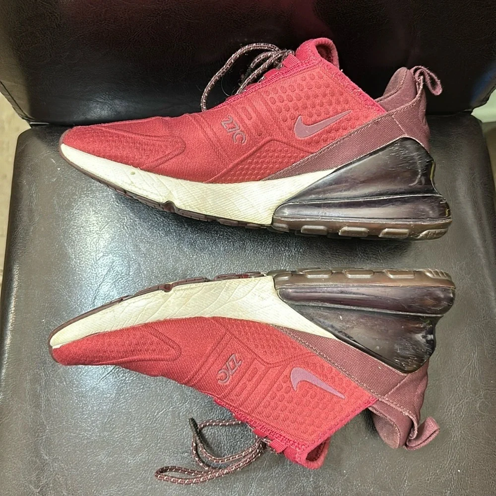 Nike Air Max 270 Burgundy Sneakers